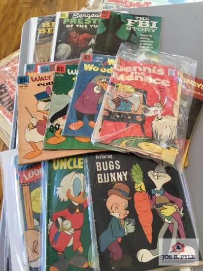 Lot Thirty one (31) vintage Disney and other comic books average to poor condition