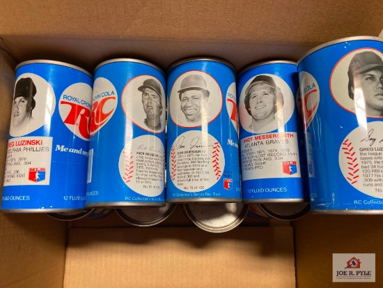 Five 1977 and eight 1978 RC Coca Cola Baseball cans