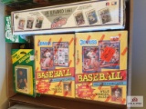 Lot 1991 BB cards sealed: Upper Deck, Donruss, Topps, etc.