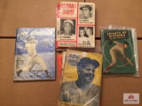 Lot baseball items: Joe DiMaggio book, Secrets of Pitching, Baseball Digests 1947, Baseball Digests