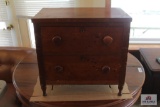 Small pegged and dovetailed chest 21X21X13