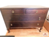 Antique chest with queen Anne legs no mirror