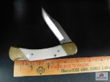 Bear Hunter Pocket Knife