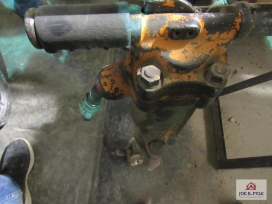 Chicago Pneumatic 90LBS T Handle Air Hammer