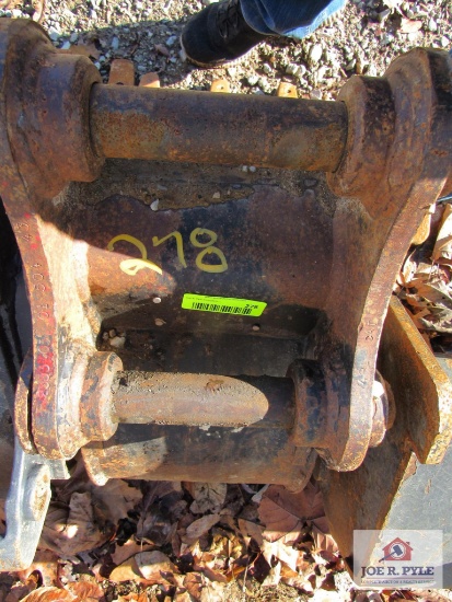 Caterpillar Excavator Bucket 12"