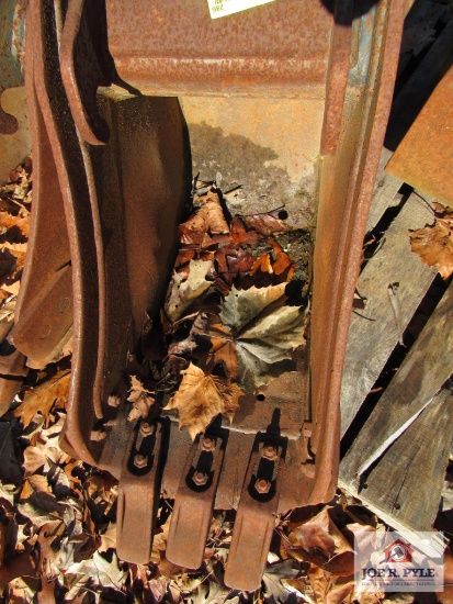 Excavator Bucket 12"