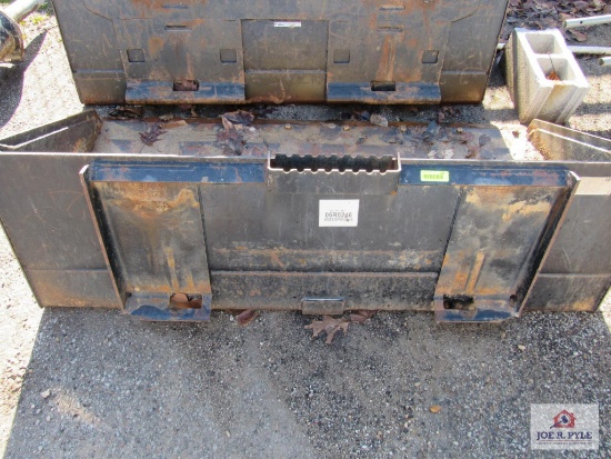 Caterpillar Bucket 66"