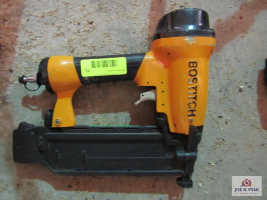 Bostitch Nailer
