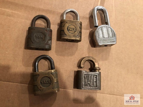 Vintage locks - no keys