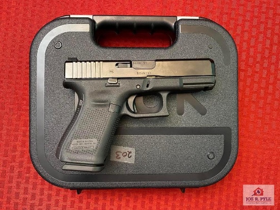 [SKU 102432] Glock 19 Gen5 9x19 MM | SN: BGVM151