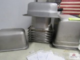 1 1/9th 4 inch pan, 6 1/6 pan 6 inches deep, 1 2/3 4 inches deep pans,