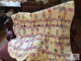 Vintage hand stitched Wedding Ring quilt 84 x 72 some wear