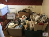 Lot of 12 boxes: decorator, glass, dishes, kitchen, etc.