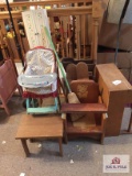 Lot vintage doll furniture and Schoenhut piano