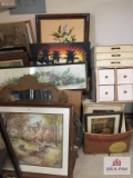 Large lot of decorator pictures