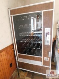 Snack dispensing machine, needs work