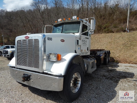 2013 Peterbilt 367