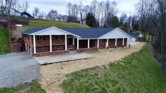 Beautifully Remodeled 3,034+/- sqft Home