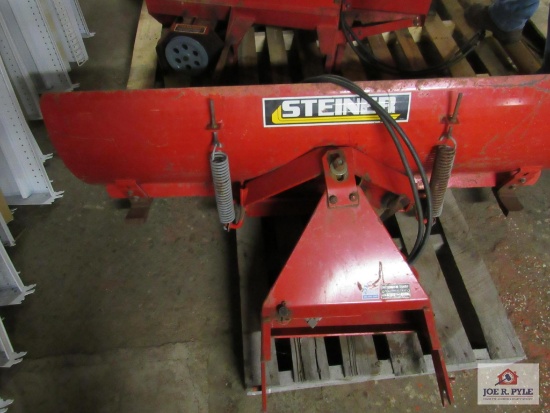 Steiner snowplow blade model: ed260