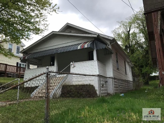 115 Oakland Avenue - Huntington, WV