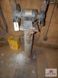 Central machine pedestal grinder