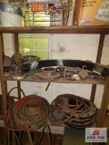 1 Lot of metal weights and oxygen acetylene hoses