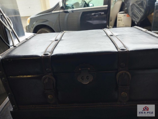 Small Trunk
