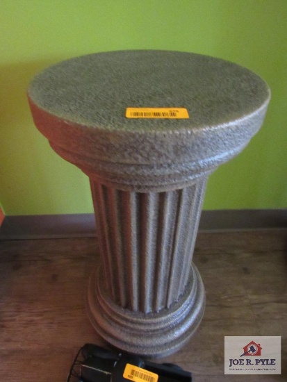 Approx. 24" Pillar