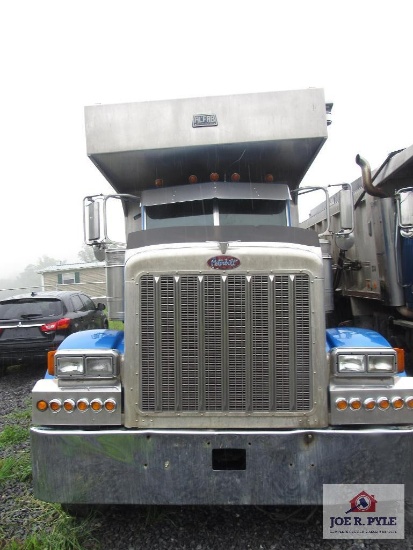 2005 Peterbilt 357 Tri Axle Dump Truck Aluminum Bed