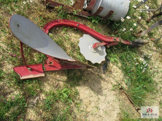 Red Single Plow