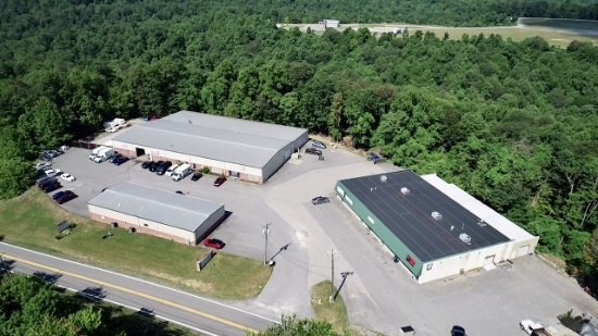 3 Commercial Buildings on 7 Acres