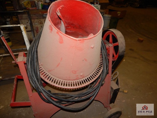 Portable electric cement mixer