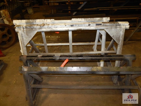 4 Saw horses