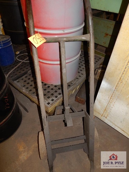 Barrel dolly