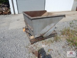 Dumping metal bin