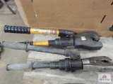 Hydraulic crimpers