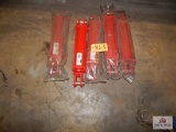 5 Large hydraulic jacks