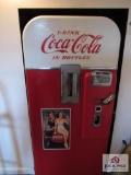 10 Cent Coca-Cola Machine With Keys