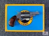 {305} NAA-22M .22 MAG | SN: W69185