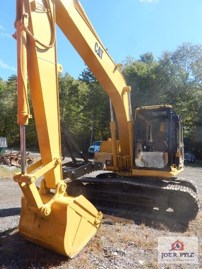 Caterpillar 312 excavator w/ manual thumb 4502 hours