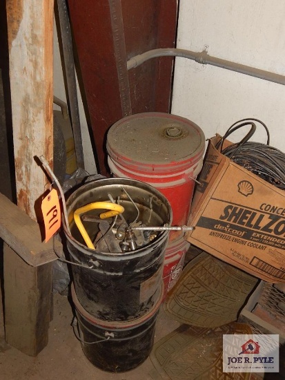 1 Lot of miscellaneous metal