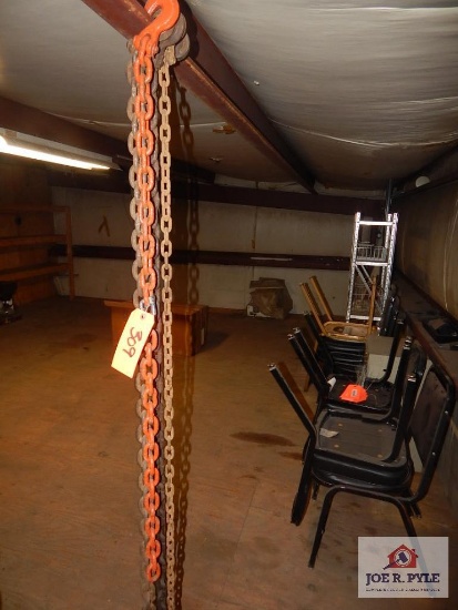 1 Lot of chain w/ hooks