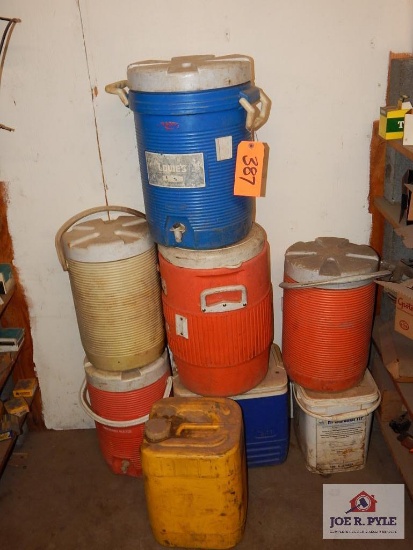 1 Lot of coolers