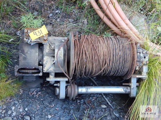 Large chain-driven winch