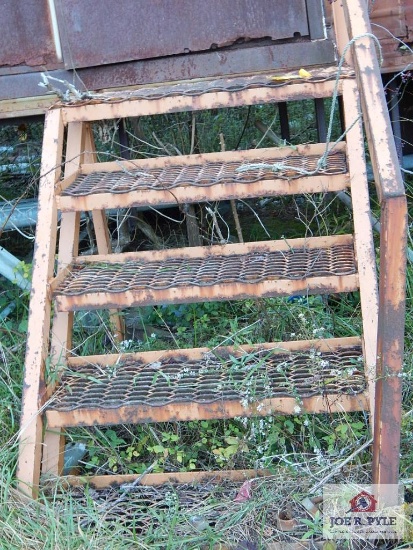 Steel 5-step steps