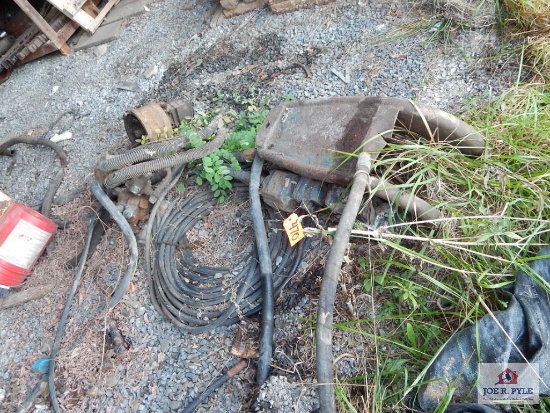 Hydraulic winch w/ extra pump & hoses