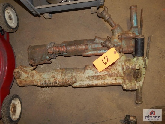 2 Air jack hammers