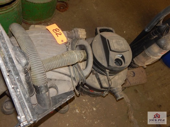 Shop vacs & vacuum
