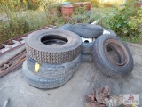 1 Lot of tires