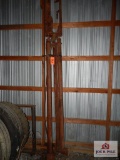 Hydraulic lifting cylinders